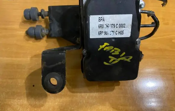 Skoda Fabia Mk2 (5J) ABS Pump 0265800635 6R0907379C0002 6R0907379CH05