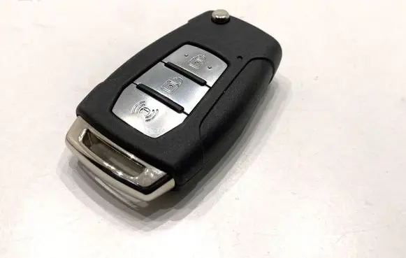 SsangYong Tivoli Ignition key/card 