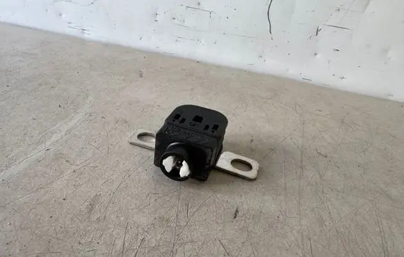 Mercedes-Benz GLA H247 Fuse N000000008776