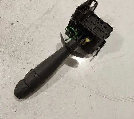 Renault Laguna II Wiper control stalk 8200012245