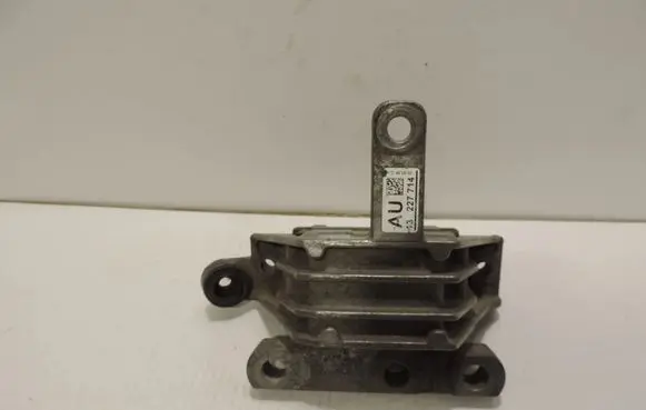 Opel Insignia A Engine mount vacuum valve 13227714