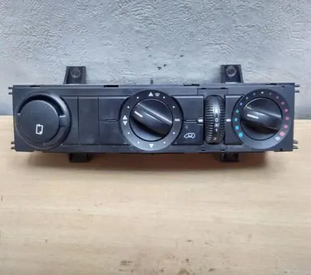 Volkswagen Crafter Climate control unit HVW8300485