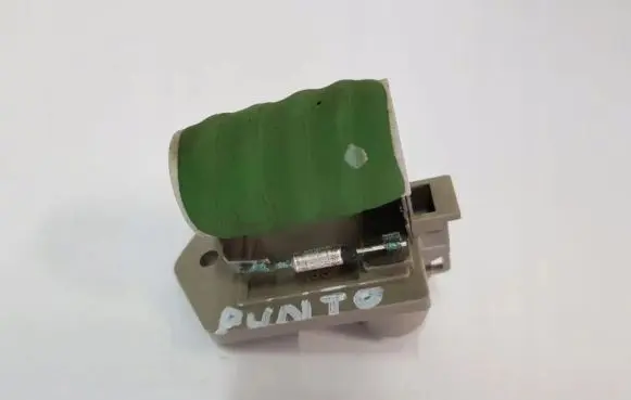 Fiat Punto Evo Heater blower motor/fan resistor