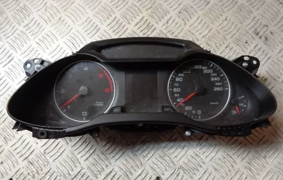 Audi A4 S4 B8 8K Speedometer (instrument cluster) 8K0920930C