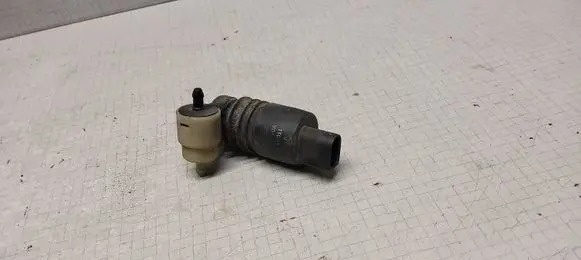Audi A4 S4 B6 8E 8H Windscreen/windshield washer pump