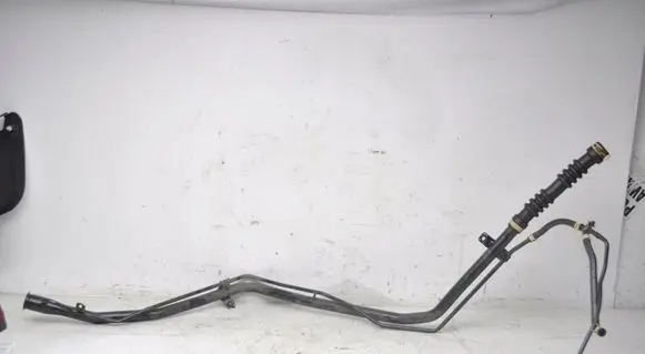 Honda HR-V Fuel tank filler neck pipe 