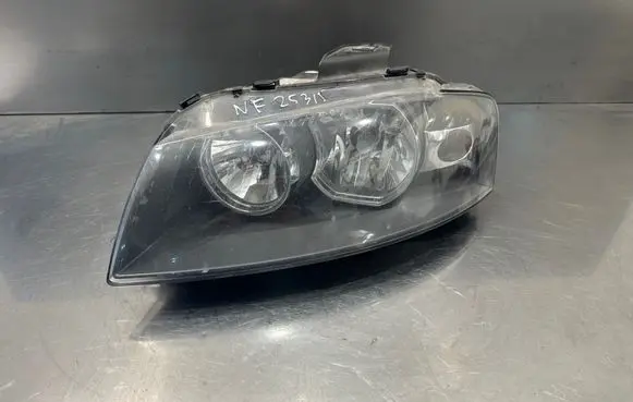Audi A3 S3 8P Headlight/headlamp 8P0941003K 0301206201