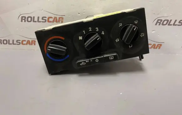 Opel Zafira A Climate control unit 90673 501963