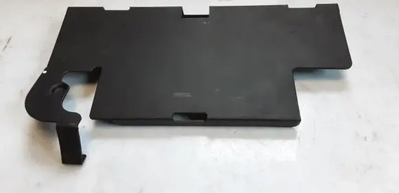 Audi A8 S8 D4 4H Battery box tray cover/lid 8K0915429G
