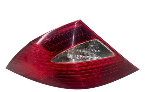 Mercedes-Benz CLS C219 Rear/tail lights A2198200164
