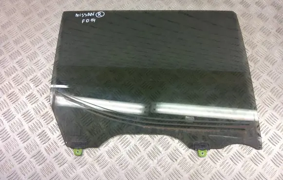 Nissan Navara D23 Rear door window glass 43R011595