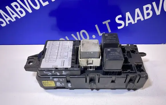 Volvo S40, V40 Fuse box set 30865169 0918982
