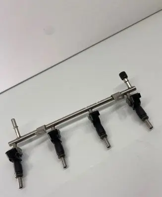 Opel Astra J Fuel injectors set 55562597 55562599