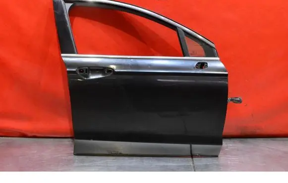 Ford Mondeo MK IV Front door 