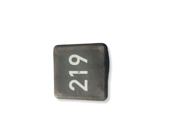 Audi A4 S4 B8 8K Other relay 443951253AA 899574000
