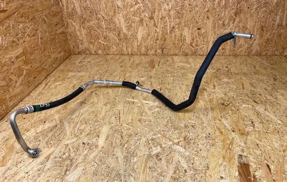 Toyota Prius (XW50) Engine coolant pipe/hose