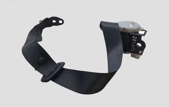 Opel Insignia A Rear seatbelt 13267143 29062010