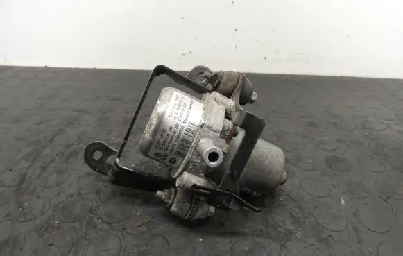 Skoda Fabia Mk3 (NJ) Vacuum pump 1K0612181F