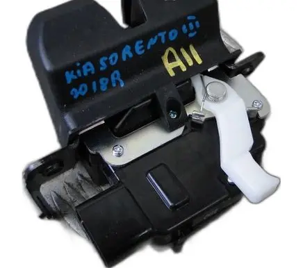 KIA Sorento Tailgate/trunk/boot lock/catch/latch 