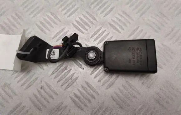 BMW 4 F36 Gran coupe Rear seatbelt buckle 7375447