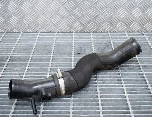 Ford Fiesta Intercooler hose/pipe H1B16F073EB