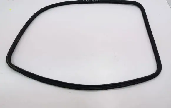Mercedes-Benz Vito Viano W639 Rear door glass trim molding