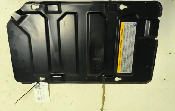 Mercedes-Benz Sprinter W906 Battery box tray cover/lid 9066840118