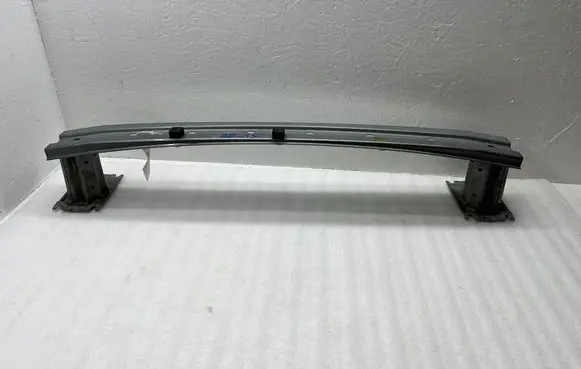 Suzuki Vitara (LY) Rear bumper cross member 65561610 6556161M0