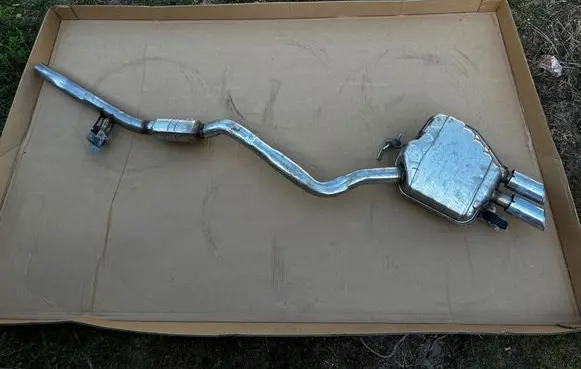 Muffler/silencer