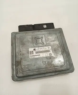 Skoda Yeti (5L) Engine control unit/module 03F906070JJ 03F907309AB 5WP44905