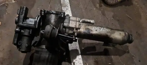 Volvo S40 EGR valve cooler 880172N