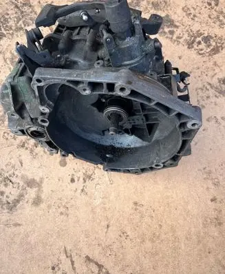 Opel Zafira B Manual 6 speed gearbox 55192042 R3089801