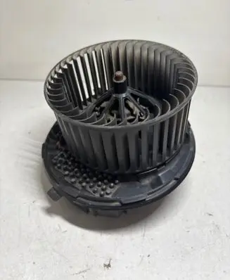Volkswagen PASSAT B6 Heater fan/blower 3C1820015J 7F0907521B CZ0160600864