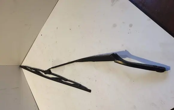Renault Laguna II Front wiper blade arm 80004996