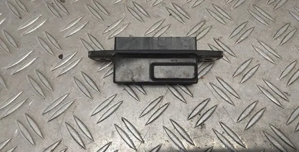 Tailgate opening switch