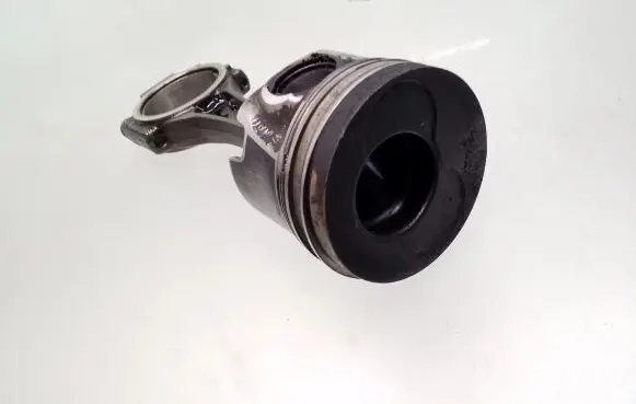 Volkswagen Transporter - Caravelle T5 Piston with connecting rod 038J
