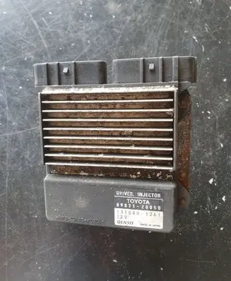 Toyota Corolla Verso AR10 Fuel injection control unit/module 8987120050 1310001261