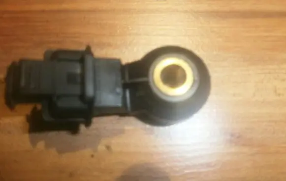 Opel Corsa B Detonation knock sensor 0261231120
