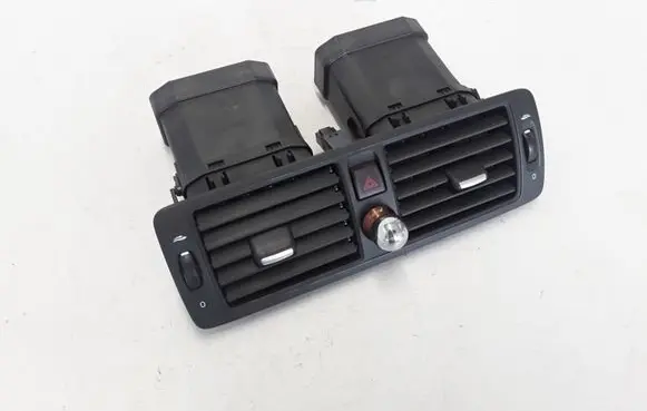 Volvo C70 Dash center air vent grill