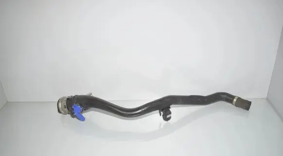 BMW 2 F46 Fuel tank filler neck pipe 7482639 16117482639 7300504