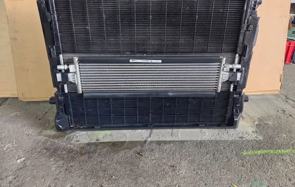 BMW 3 G20 G21 Radiator set 17118666748 17118666811 17118664034