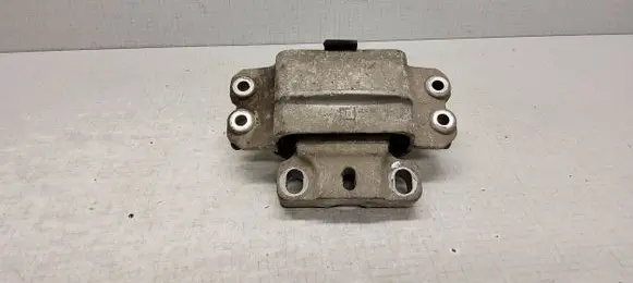 Skoda Octavia Mk2 (1Z) Engine mount bracket 1K0199555 173149A AC48000
