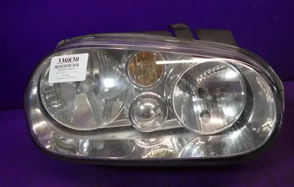 Volkswagen Golf IV Headlight/headlamp