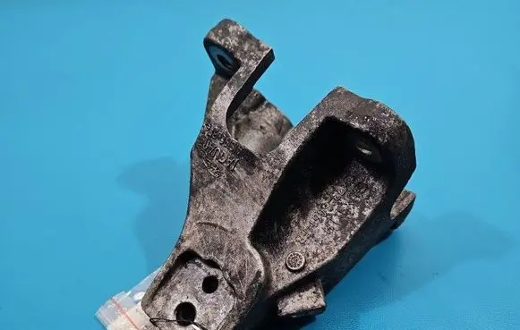 Jaguar XE Engine mounting bracket GX736061FB IMPRK1546755