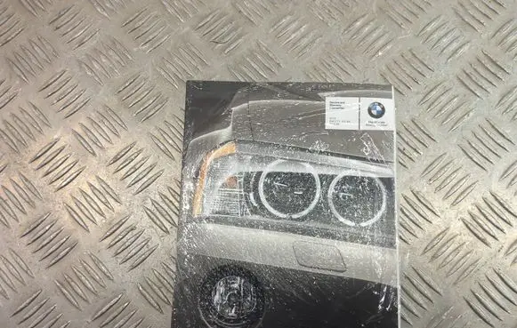 BMW X1 F48 F49 Owners service history hand book 