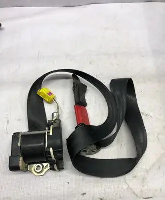 Volkswagen Caddy Front seatbelt 33014051