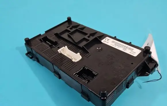 Renault Clio II Central body control module P8200207134A IMPRK1389215