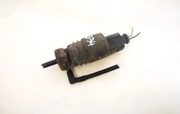Audi A6 S6 C5 4B Windscreen/windshield washer pump