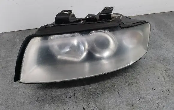 Audi A4 S4 B6 8E 8H Headlight/headlamp 