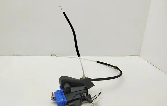 Audi A8 S8 D2 4D Rear door lock 4D0839016 4D0185A